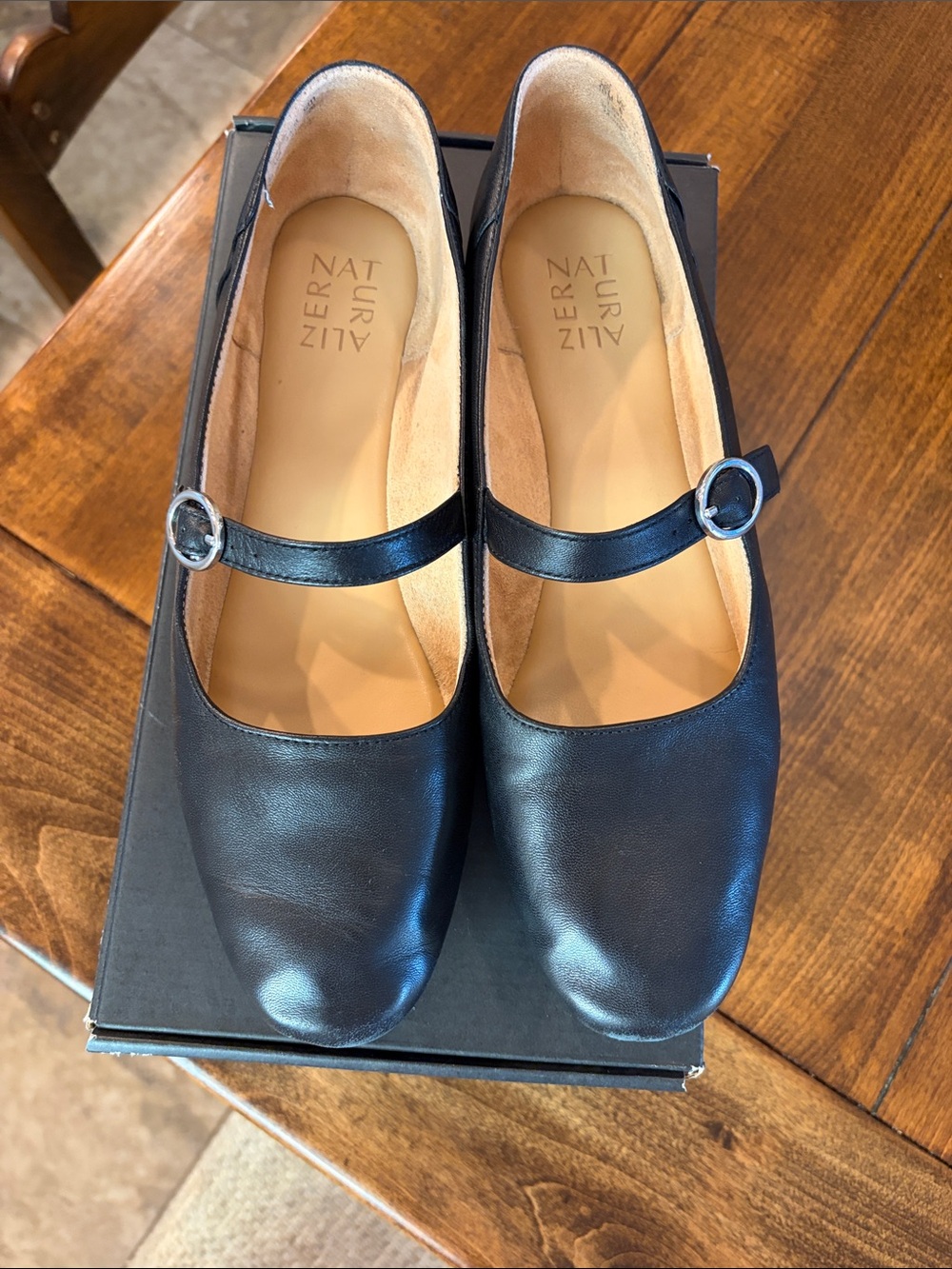 Naturalizer Black Leather Mary Jane Flats with Round Buckle